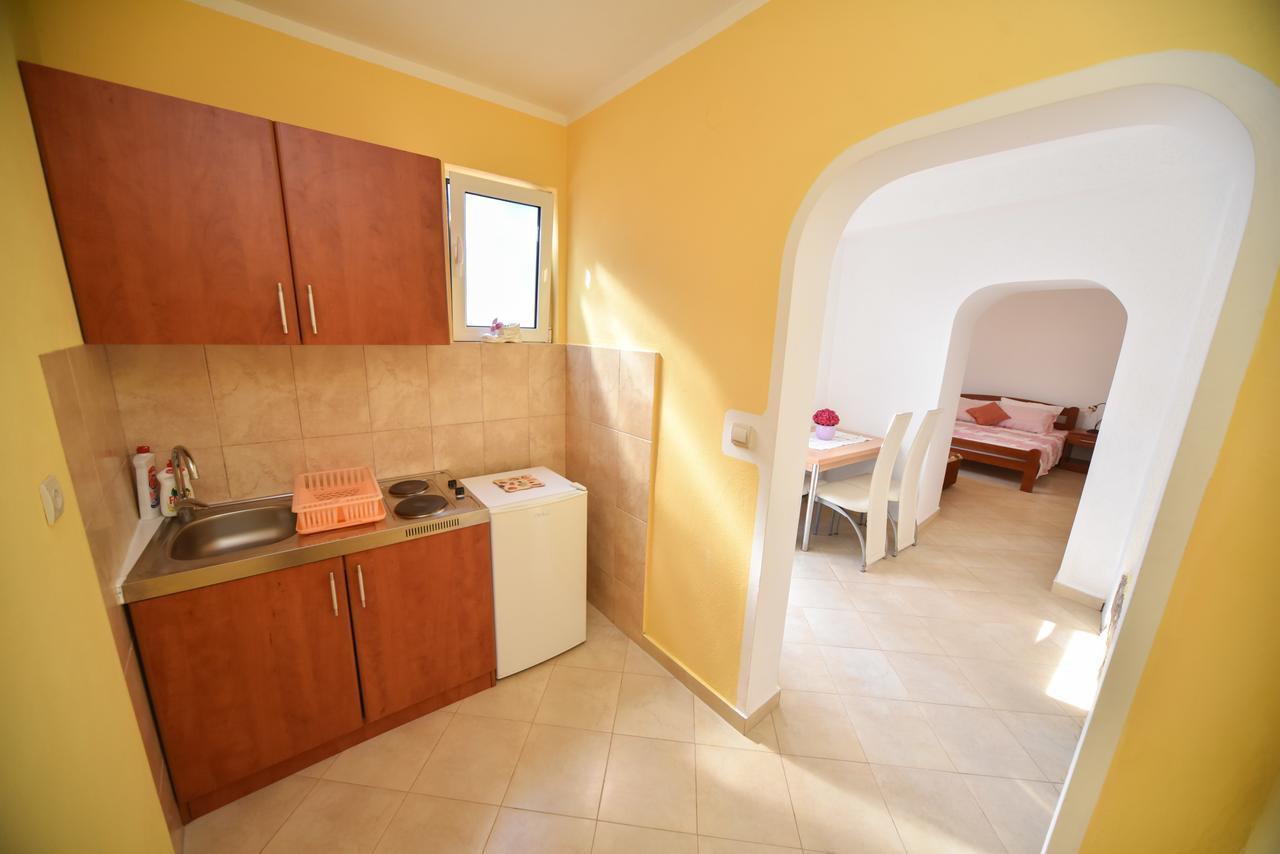 Apartmani Stanisic Čanj Buitenkant foto