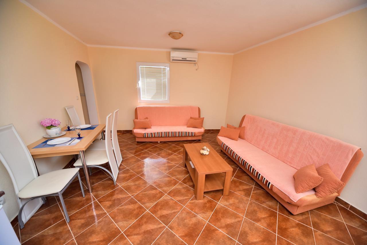 Apartmani Stanisic Čanj Buitenkant foto